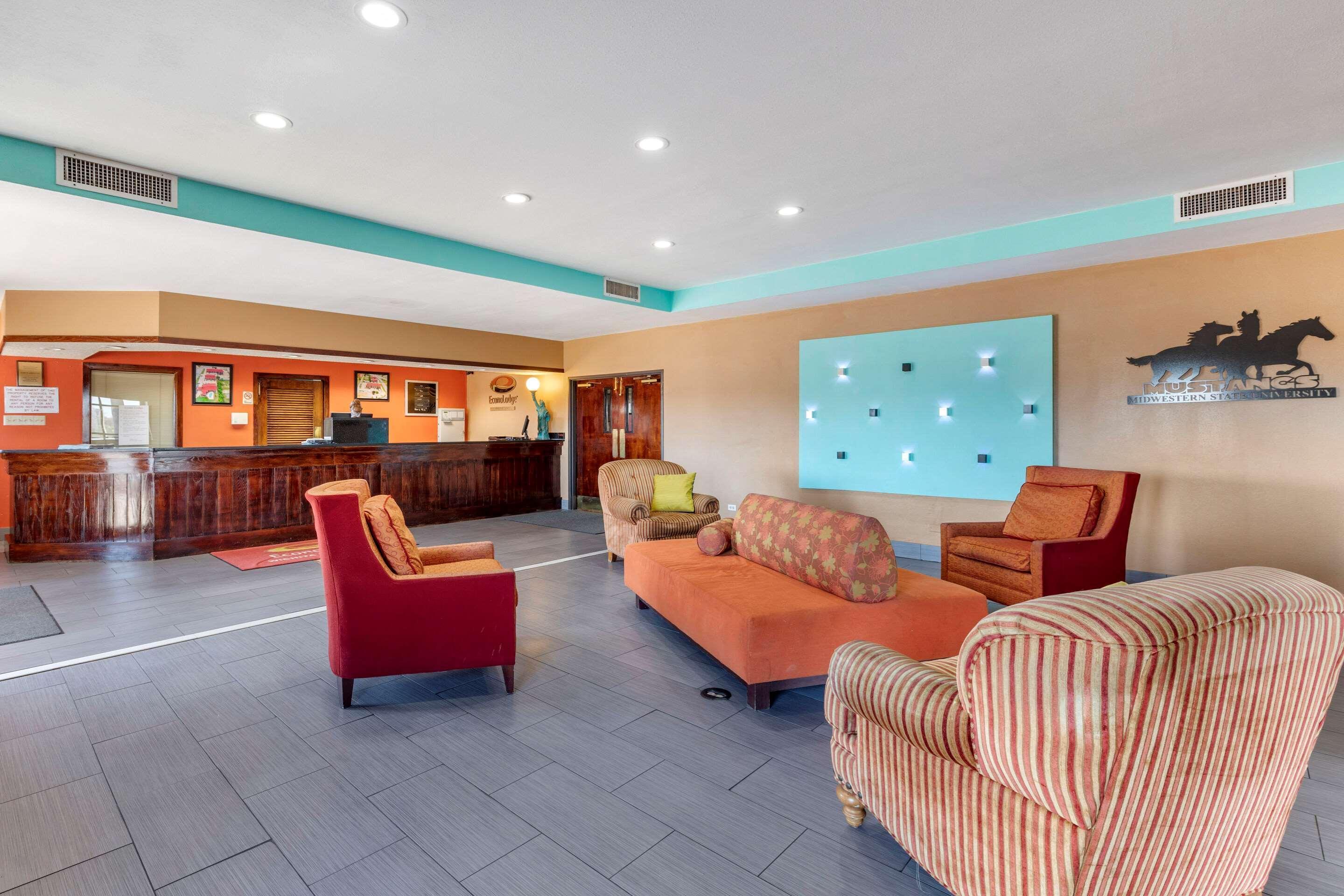 อีโคโน ลอดจ์ เนียร์ วิชิตา ฟอลล์ อีเวนต์ เซ็นเตอร์ Motel วิชิตาฟอลส์ ภายนอก รูปภาพ